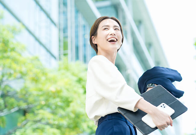 なかもず駅1番出口、徒歩2分の好アクセス